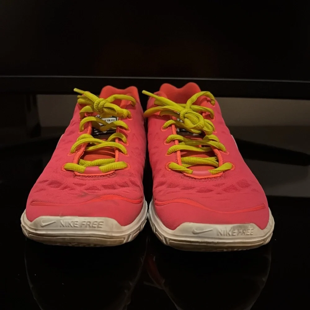 Nike Free TR Fit - Picture 2 of 5